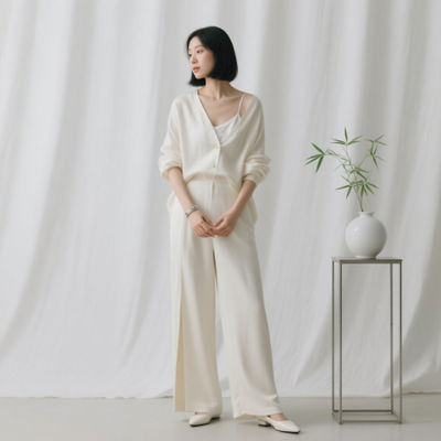 47GSM Polyester Pants Fabric Comfortable Breathable Soft Fabric 30% Polyester 70% Tencel