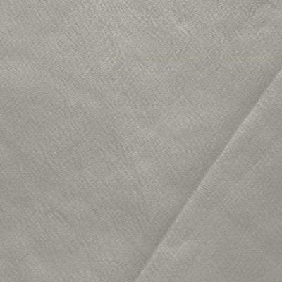 ผ้าเสื้อเชิ้ตทอ น้ำหนักเบา 210GSM ผิวสัมผัสเป็นมิตรกับผิว 64% โพลีเอสเตอร์ 36% หญ้า