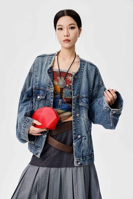 Autumn And Winter New Jiangnan Fabric Denim Jacket , Gray Tone Architectural Style Pleated Long Skirt