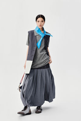 Dark Colored Contrasting Patchwork Suit Vest With A Niche Design Sense , Loose Sleeveless Jacket With Fringed Edges