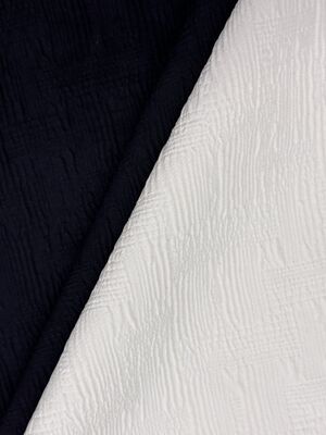 Artistic Weaving Texture Polyester Jacquard Fabric 130CM Width 175G Weight for Spring and Autumn Apparel