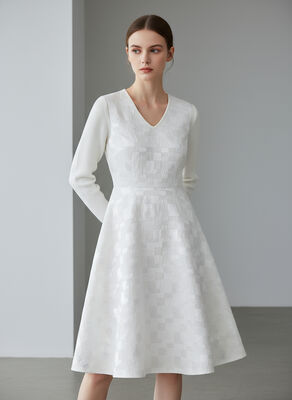 140cm 235g/m ² Spring/Summer New Style 69% Polyester 31% Cotton Grid Artistic Jacquard Fabric