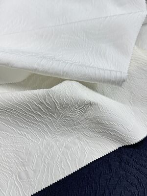 100% polyester 175g/m ² 130cm spring and summer new product wrinkled texture jacquard fabric