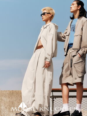 100% Nylon 120G/M ² 152CM Spring And Autumn Popular Lightweight Pleated Waterproof Fabric