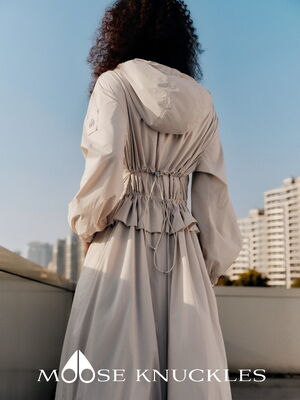 100% Nylon 120G/M ² 152CM Spring And Autumn Popular Lightweight Pleated Waterproof Fabric