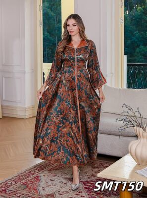 Middle Eastern Modest Wear SMT166/SMT150/SMT152  Blue Leaf Totem Embroidered/Autumn Leaf Metallic Print/Leopard Print Beaded V-Neck   Abaya