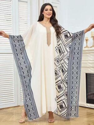 MT530 Middle Eastern Modest Wear Cream Geometric Print Kaftan Abaya