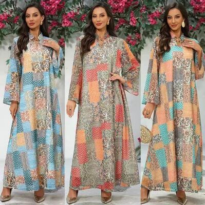 AB528 Middle Eastern Modest Wear Patchwork Print Abaya (3 Colors)