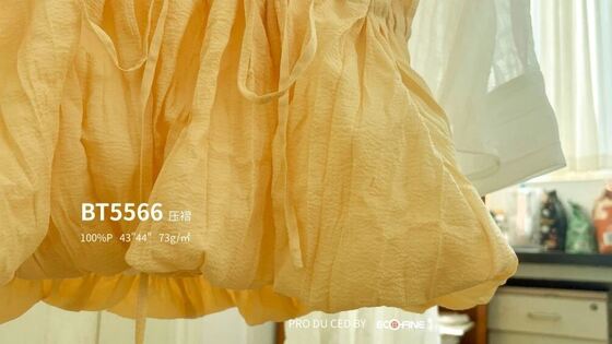 Fluffy texture Polyester Yarn Fabric 87GSM Comfortable Soft Shirt Fabric