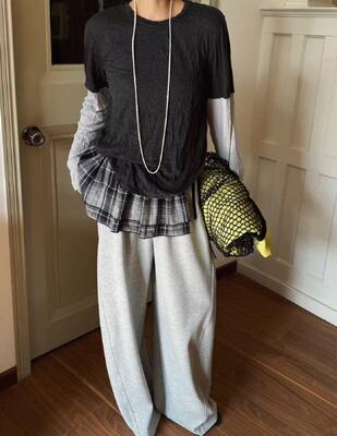 Spring/Summer New Product: 20% Lyocell Fiber, 80% Polyester, Deep Grey And Light Grey Blended Folded Knitted Color Blocked Artificial Two Piece T-shirt