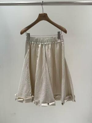 Summer hot and stylish 20% linen 18% nylon 62% synthetic silk Yamamoto Yohji style linen twisted pleated mid length skirt Fabric Features