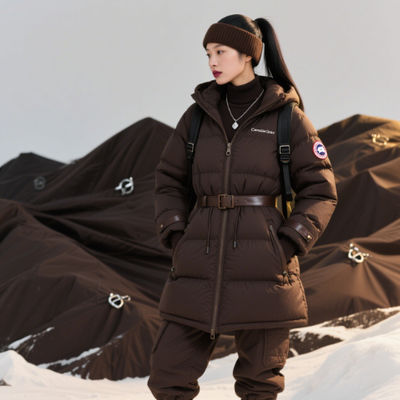 65GSM Down Jacket Fabric Waterproof / Windproof 100 Polyester Fabrics