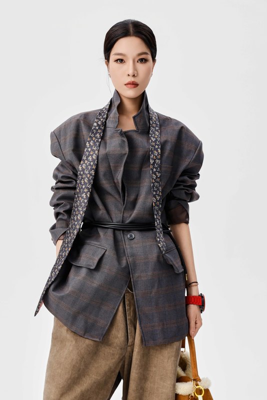New Autumn And Winter Aluminum Wire Edge Wrapped Suit Jacket With High Waist For Slimming And Retro Style Loose Dad Pants