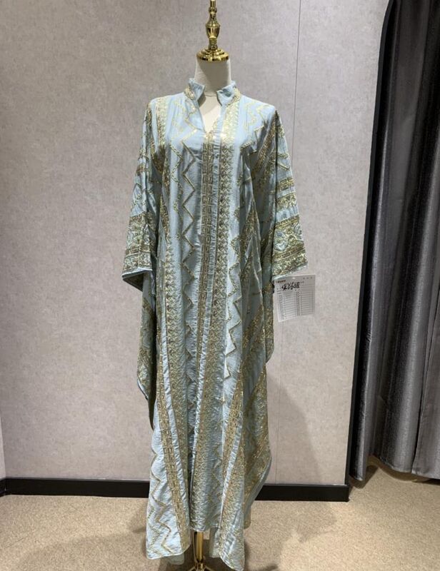 MT381  Middle Eastern Modest Wear Mint Green & Gold Geometric Embroidered Kaftan Abaya