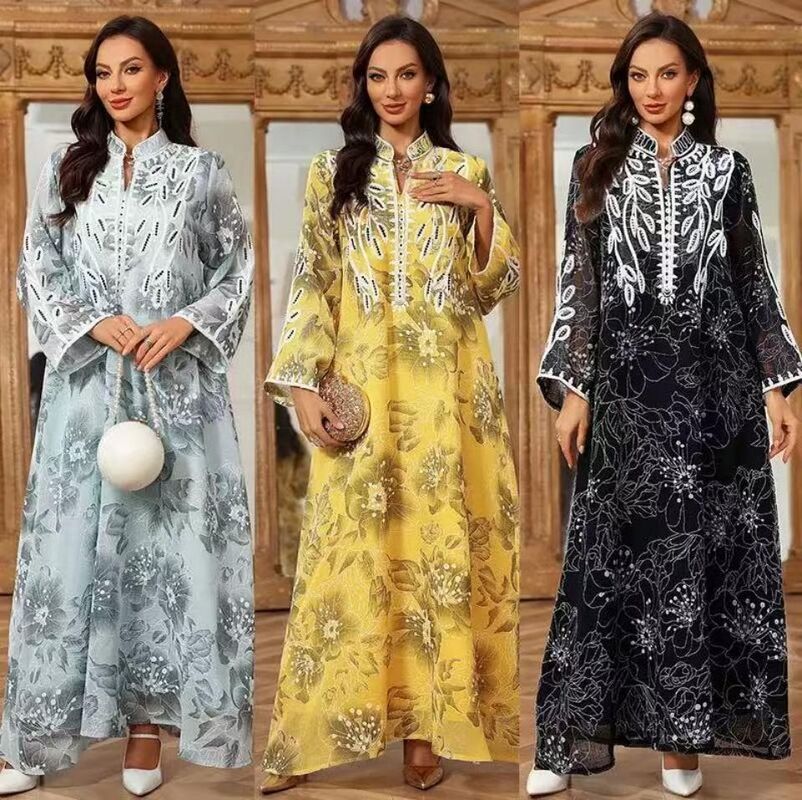 AB505 Middle Eastern Religious Style Simple Floral Embroidery Gradient Robe (3 Colors Available)