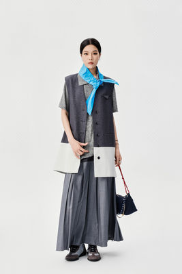 Dark Colored Contrasting Patchwork Suit Vest With A Niche Design Sense , Loose Sleeveless Jacket With Fringed Edges