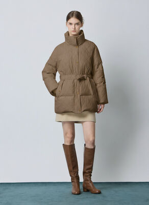 165cm Width 202GSM Weight Diamond Grid Bubble Quilted Polyester Jacket Fabric for Down Jackets